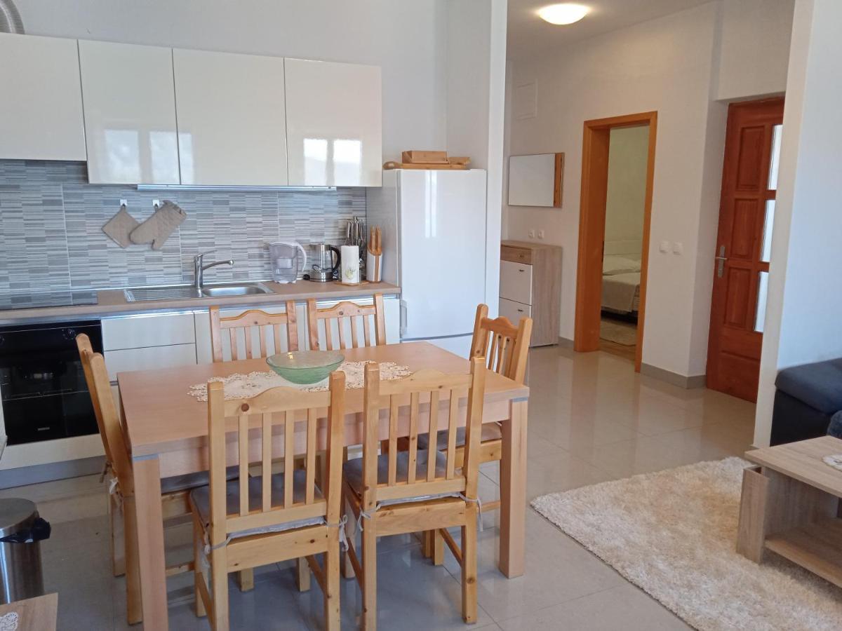 Apartments Aferdita Račišće Zewnętrze zdjęcie