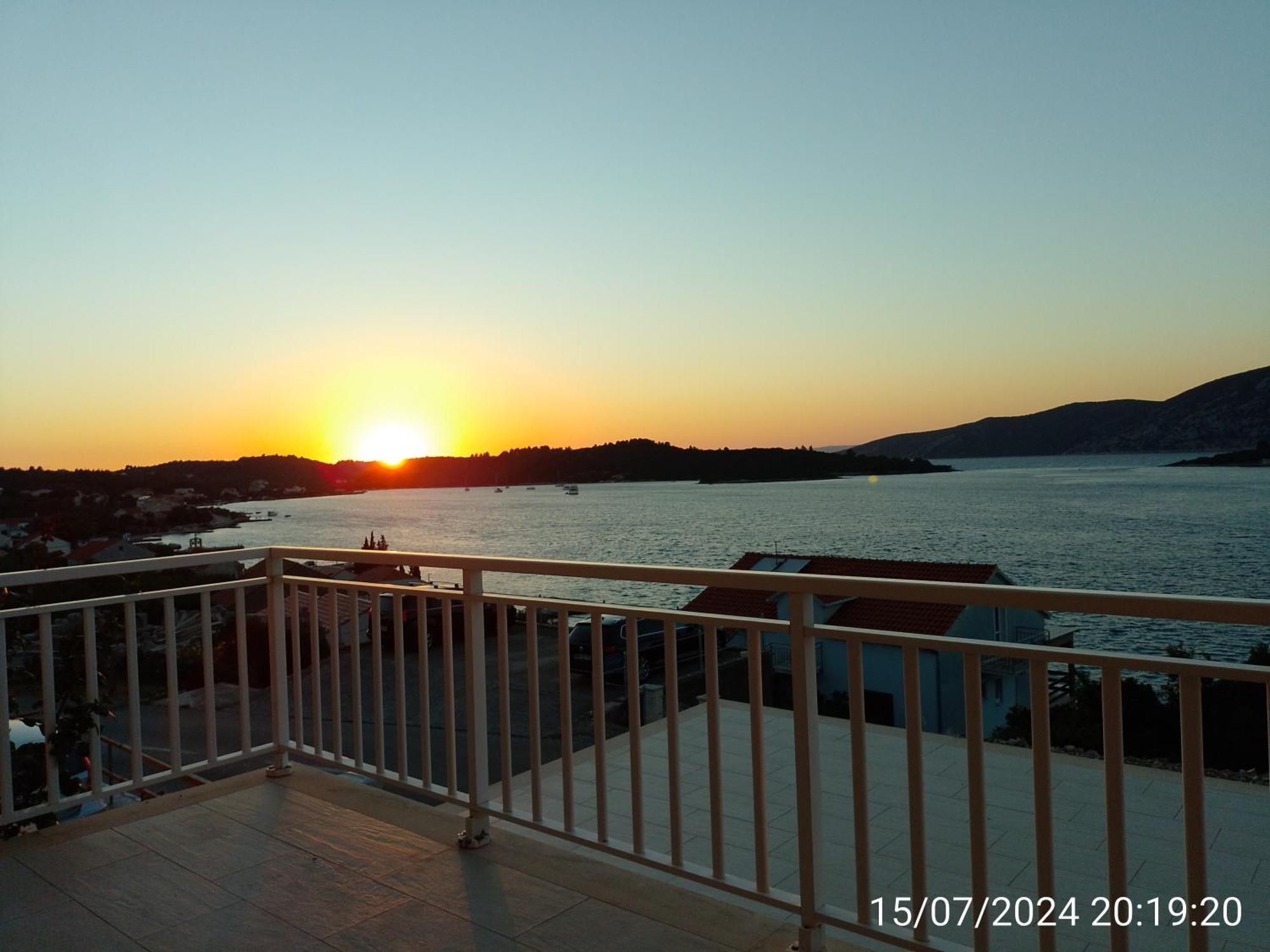 Apartments Aferdita Račišće Pokój zdjęcie